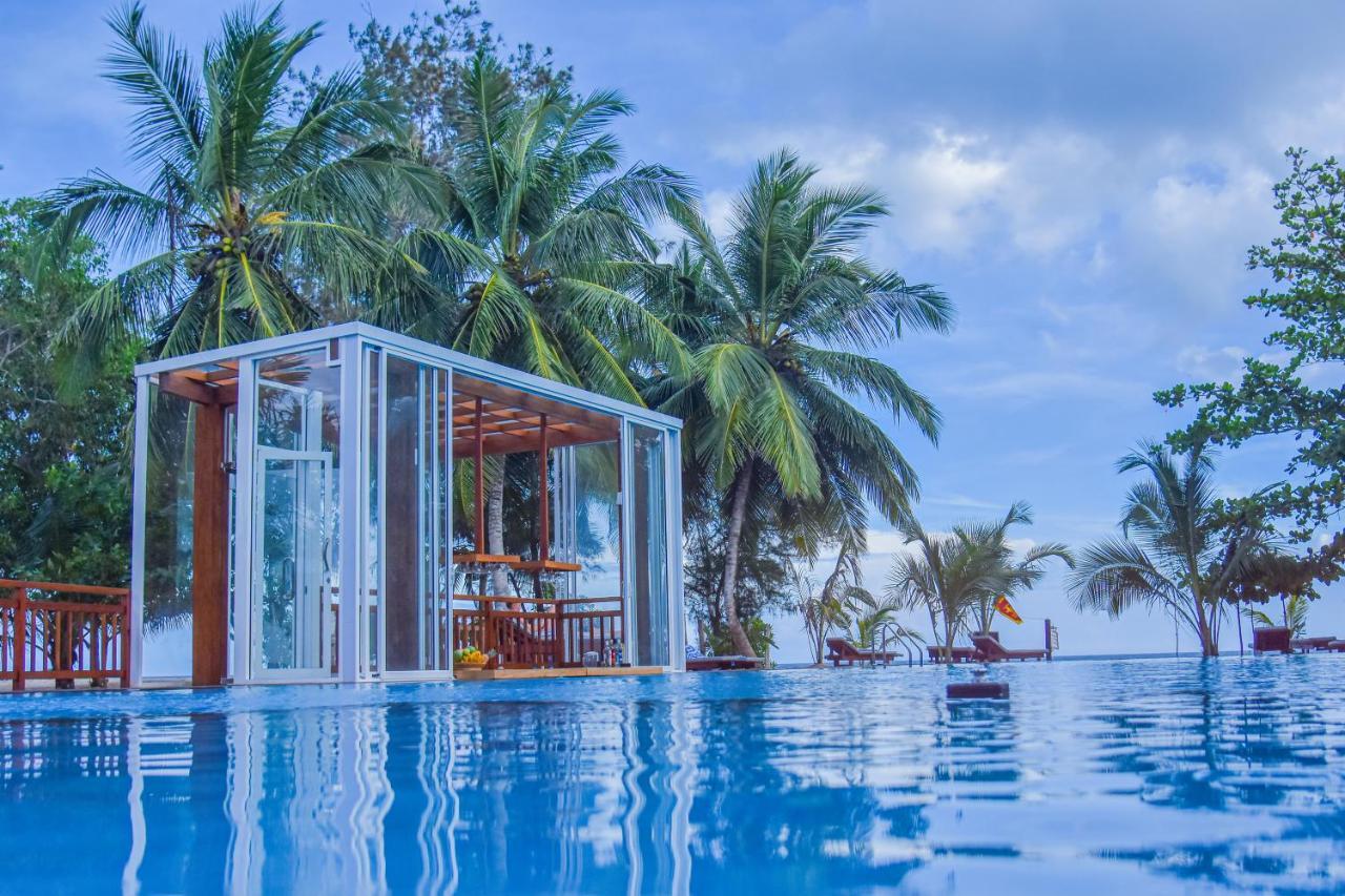 Marakolliya Beach Resort Тангалла Экстерьер фото