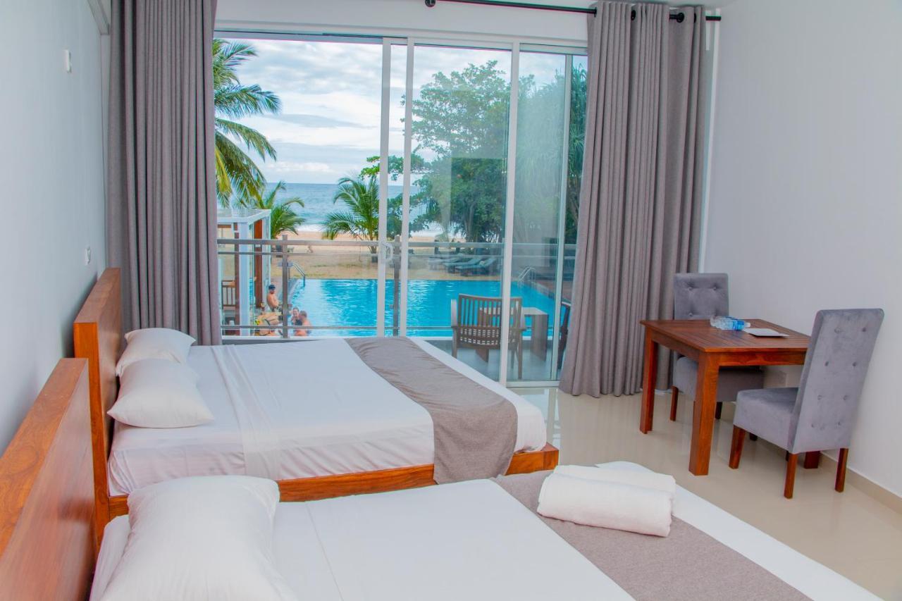 Marakolliya Beach Resort Тангалла Экстерьер фото