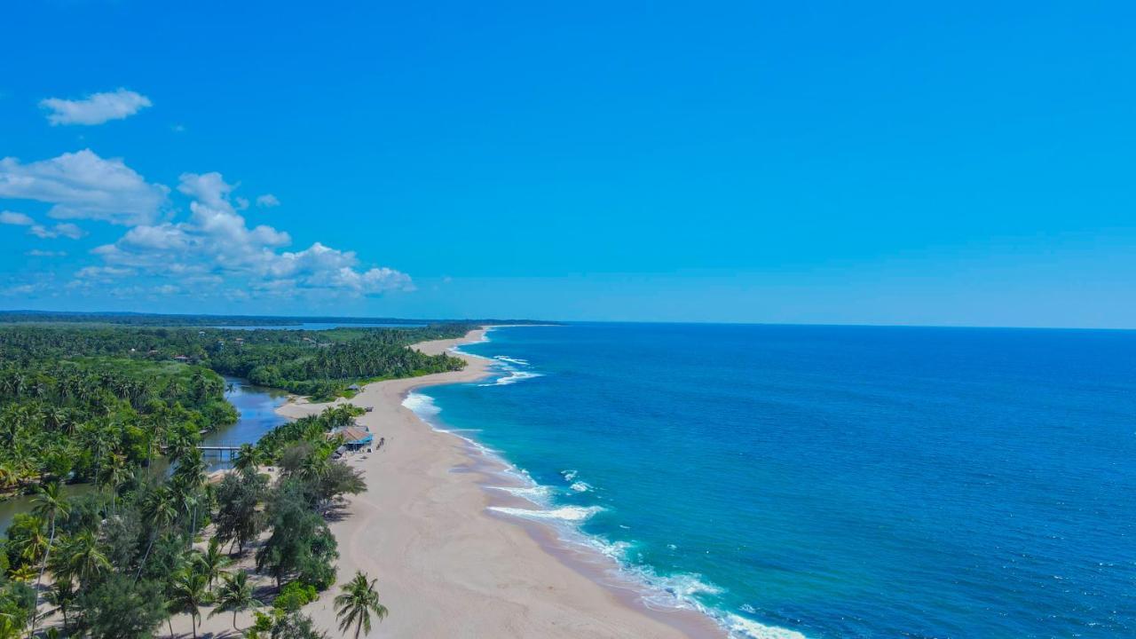 Marakolliya Beach Resort Тангалла Экстерьер фото