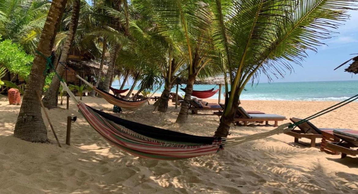 Marakolliya Beach Resort Тангалла Экстерьер фото